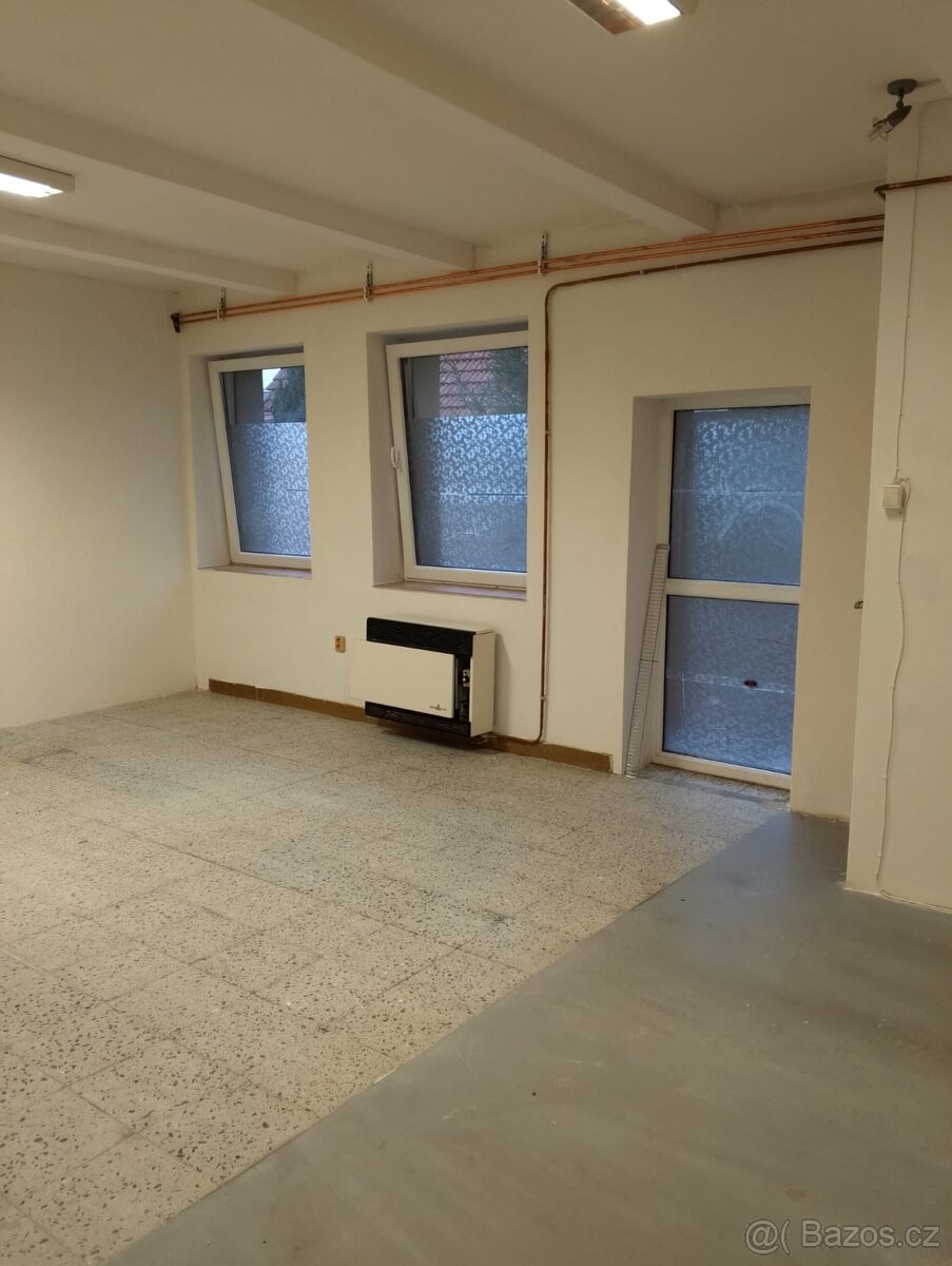 Pronájem exkluzivní prodejny - 6