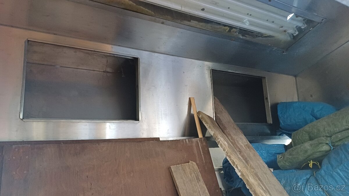 Digestoře - soustava včetně olejových filtrů - 6