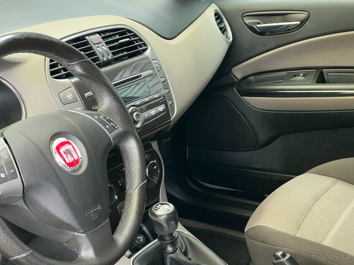 Fiat Bravo, 66 kW, 1.4i, KLIMA, PANORAMA - 6