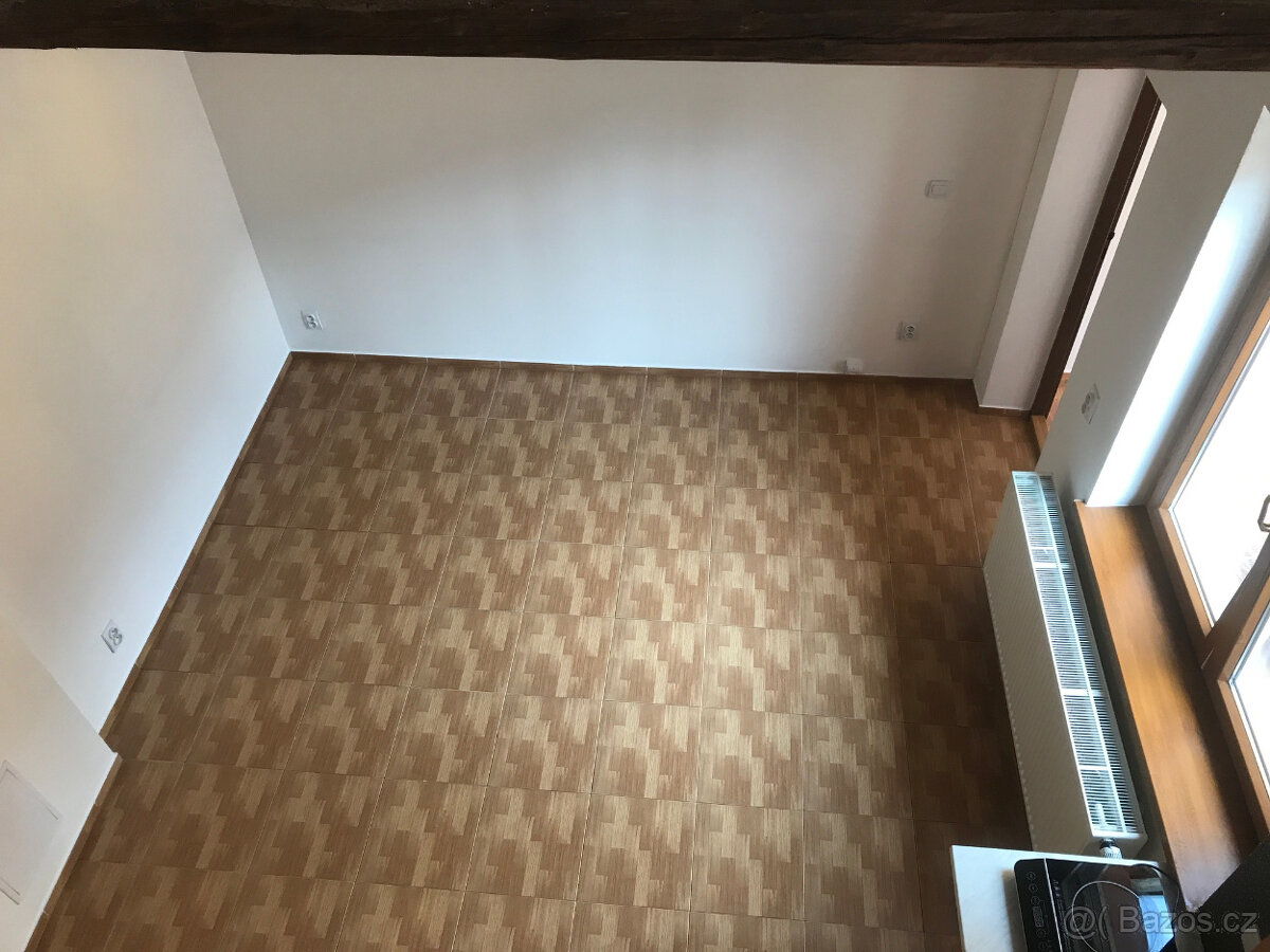Dlouhodobý pronájem bytu 1+kk v Olomouci Bělidlech - 6