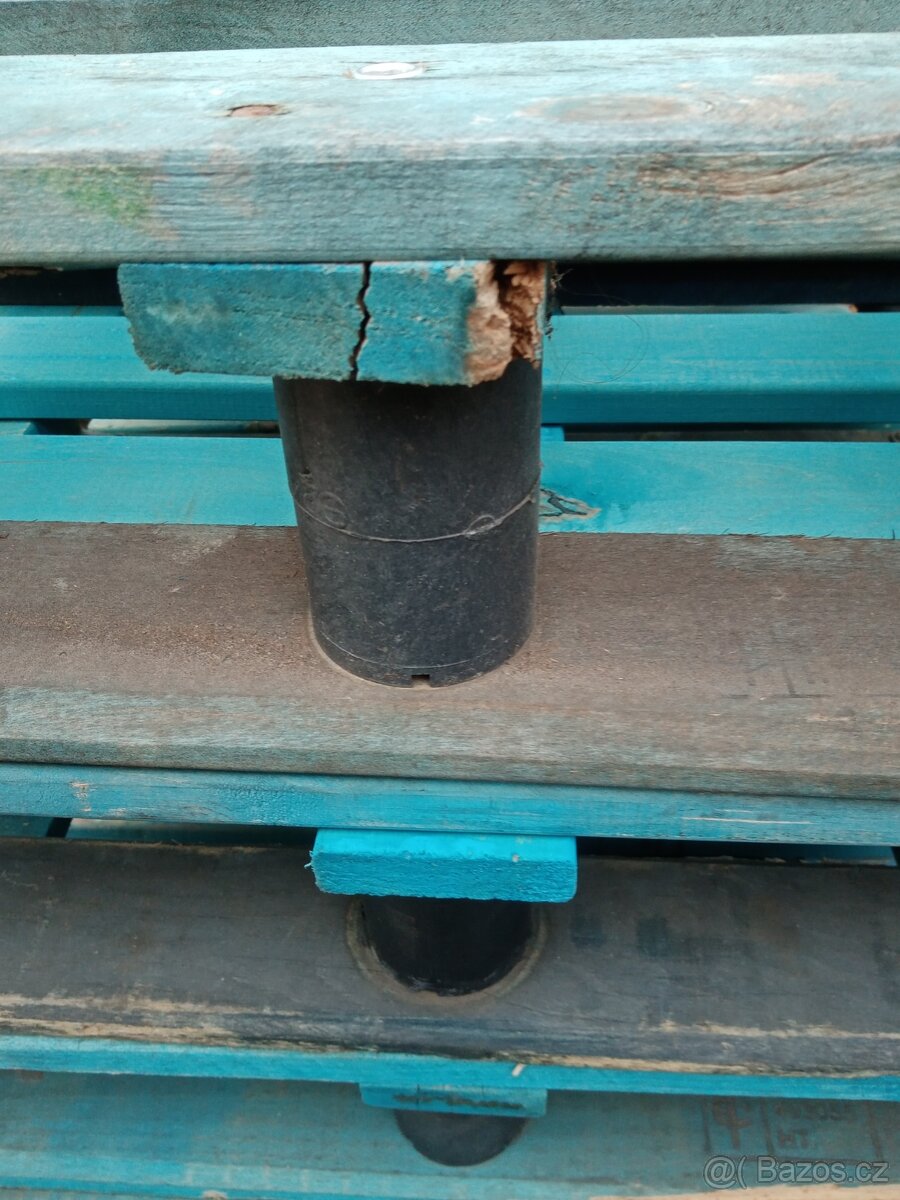 Dřevěné palety 80 x 60 x 16 cm. - 6