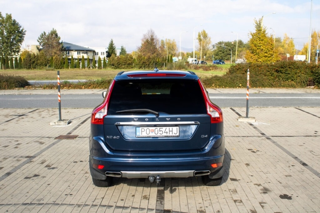 VOLVO XC60 (2015) - 6