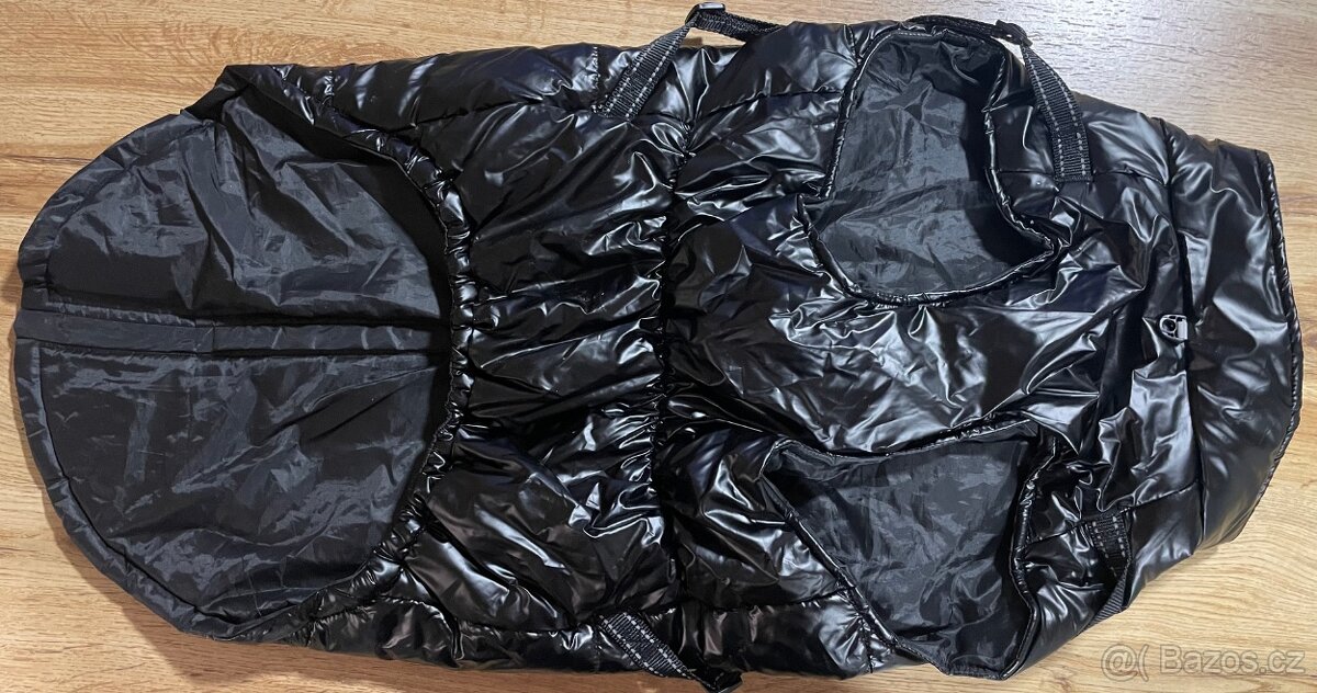 Věci pro středně velkého psa - 6