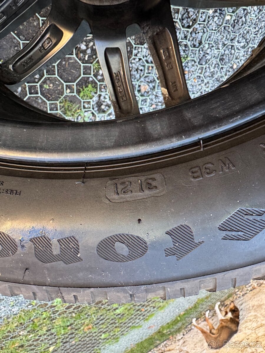 Zimní sada alu kol 7jx17 ET40 Dezent. 215/55 r17 - 6