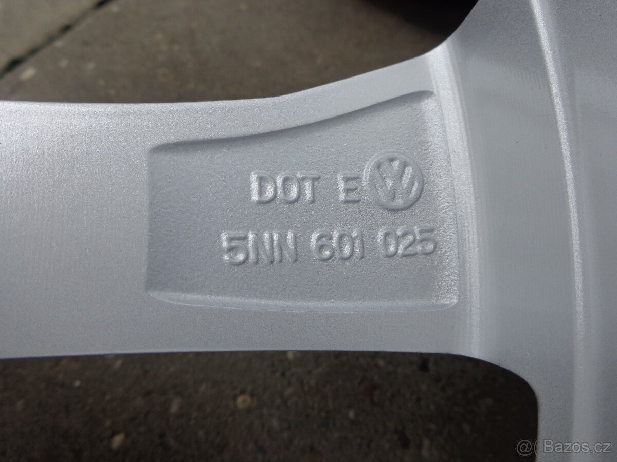 VW Tiguan / Skoda Kodiaq zimna sada kol 215/65R17 - 6