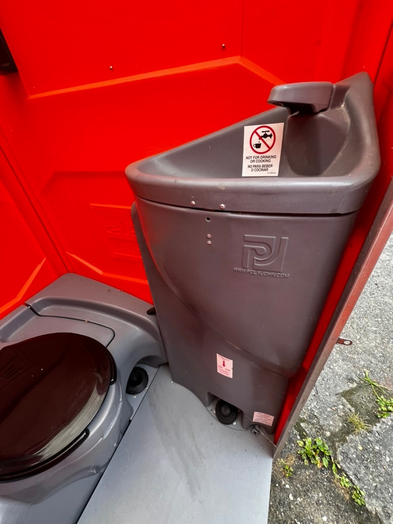 Mobilní toaleta , kadibudka, Toi , přenosné WC - použitá - 6