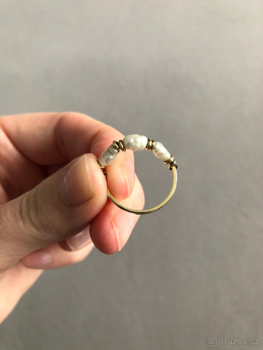 Zlatá souprava, náušnice a prsten - 6