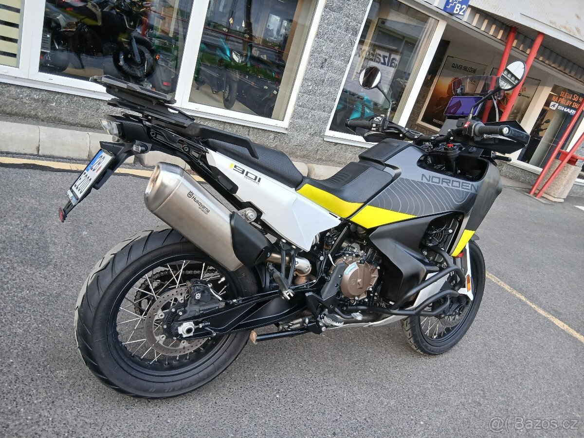Husqvarna Norden 901 (2022/35500km) - 6