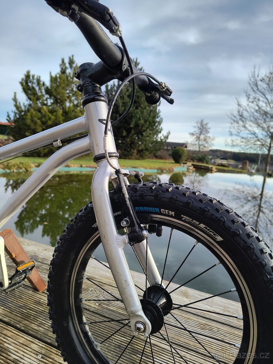 Early Rider Seeker 16 - 6