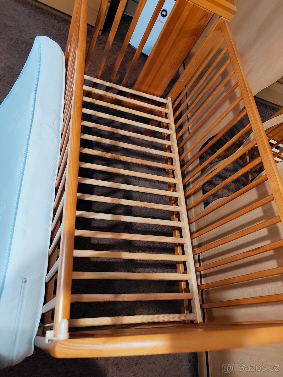 Dětská postýlka s matrací 120x60 cm - 6