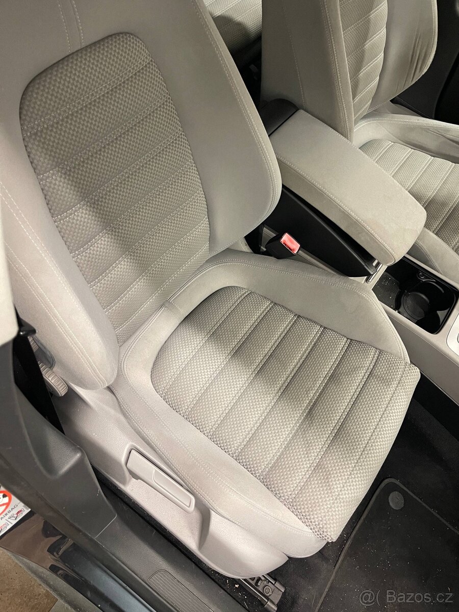 Sedačky passat b6 - 6