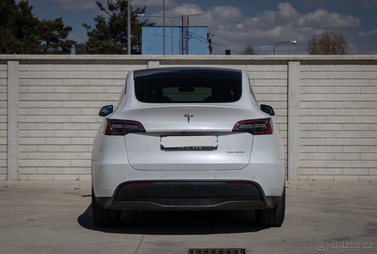 Tesla Model Y Long Range 378kW - 6