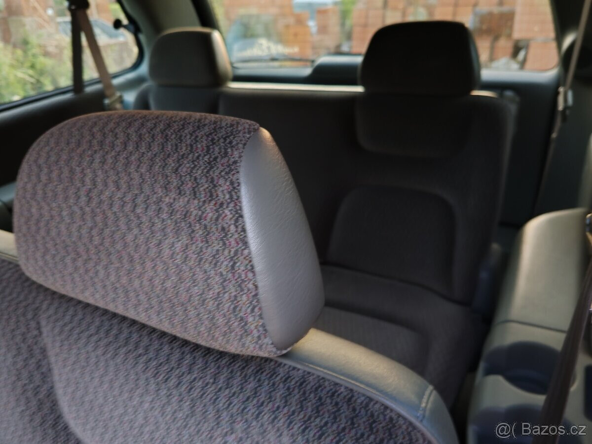 Chrysler Grand Voyager 3.3 rok 2000 - 6