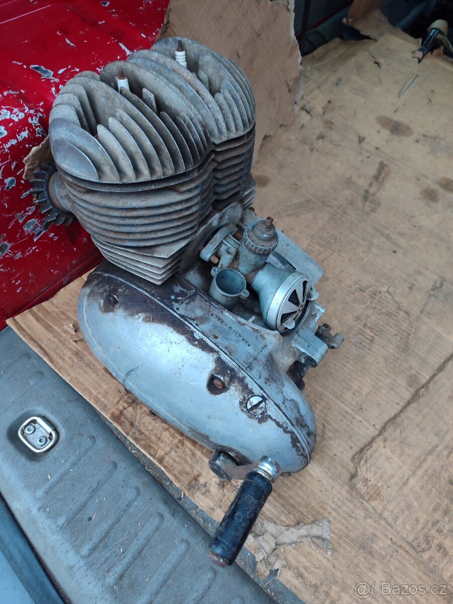 Motor Jawa 350/354 - 6