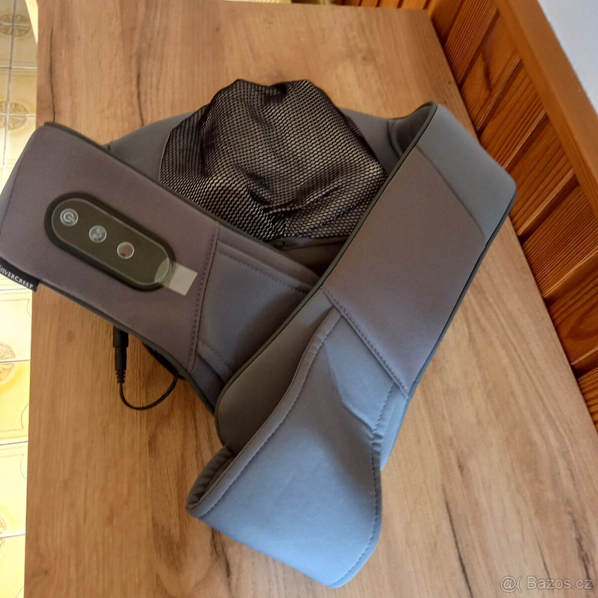 Masážní přístroj - límec - 6