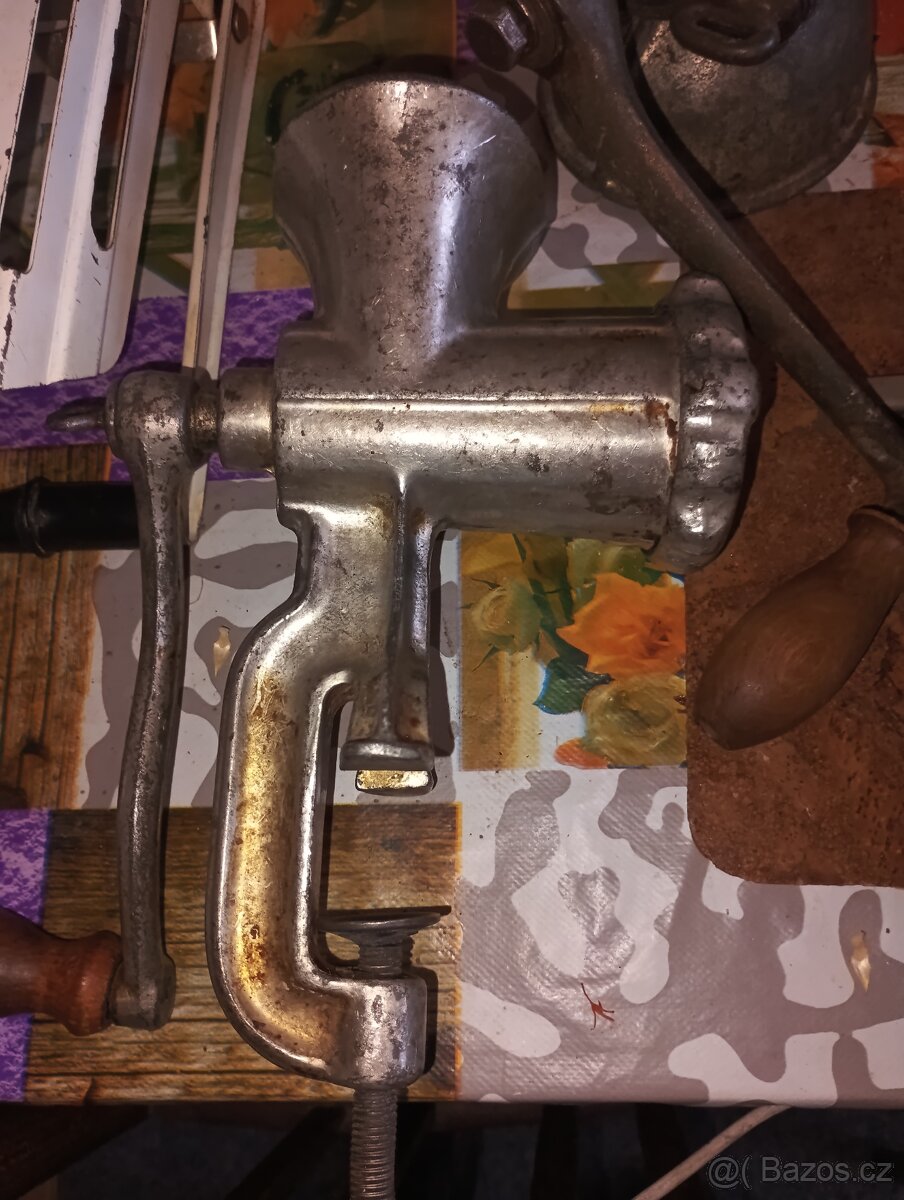 Mlýnky na maso a strouhanku - 6