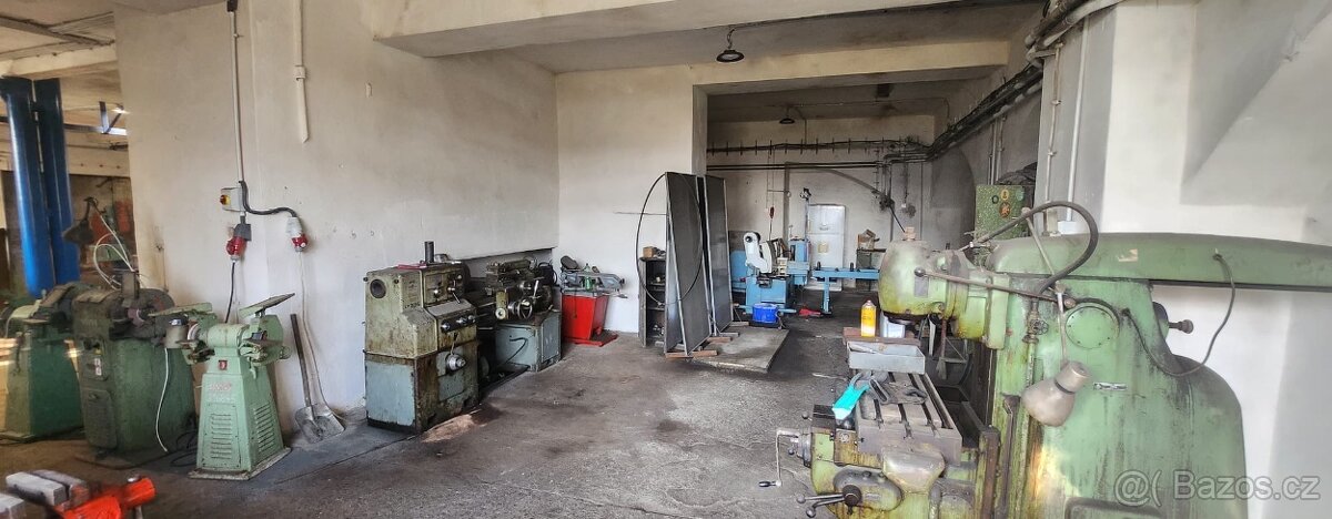 Multifunknční areál - dílny, kanceláře, byty - 6