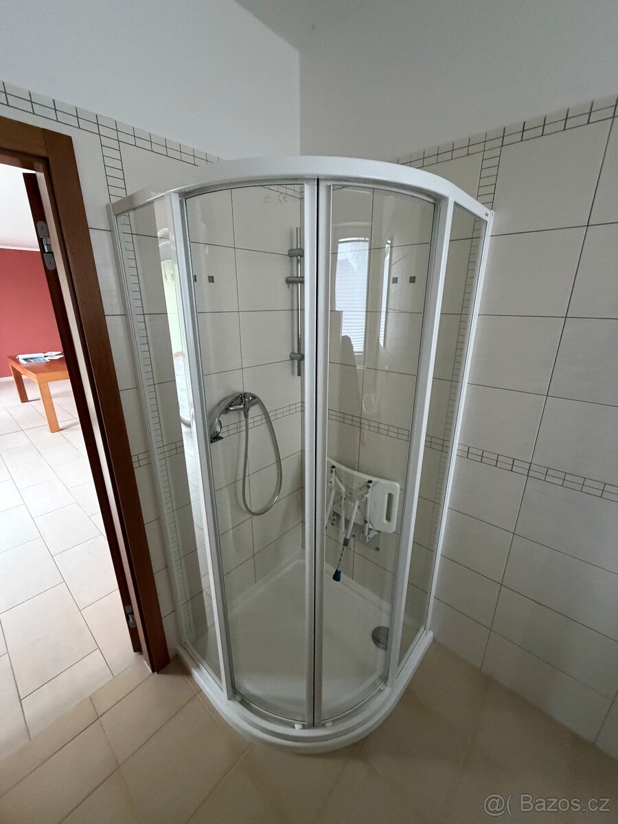 Různý nábytek - 6