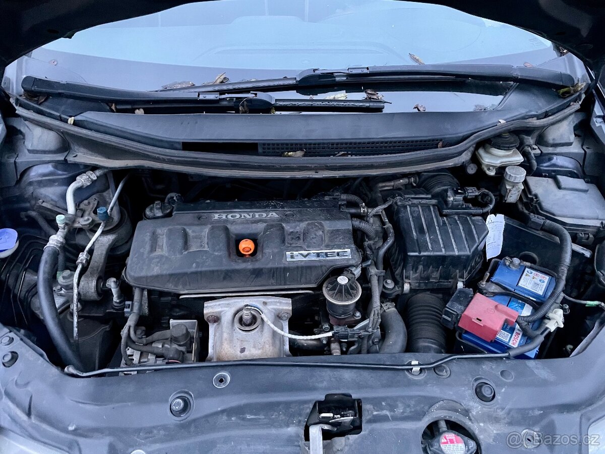 Honda Civic VIII 1.8 i-VTEC - 6