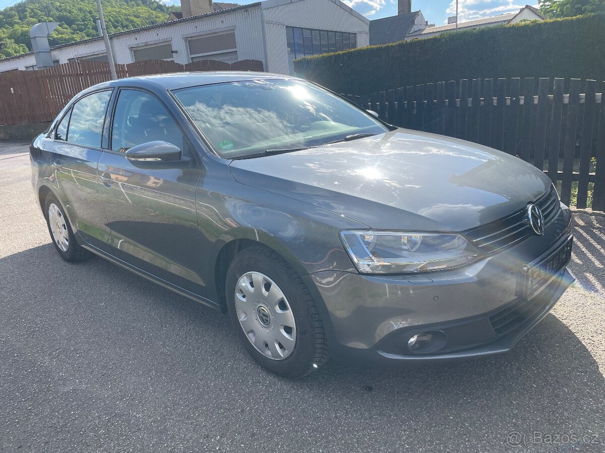 VW JETTA 1.2 TSI COMFORTLINE | TOP VÝBAVA | NOVÁ STK - 6