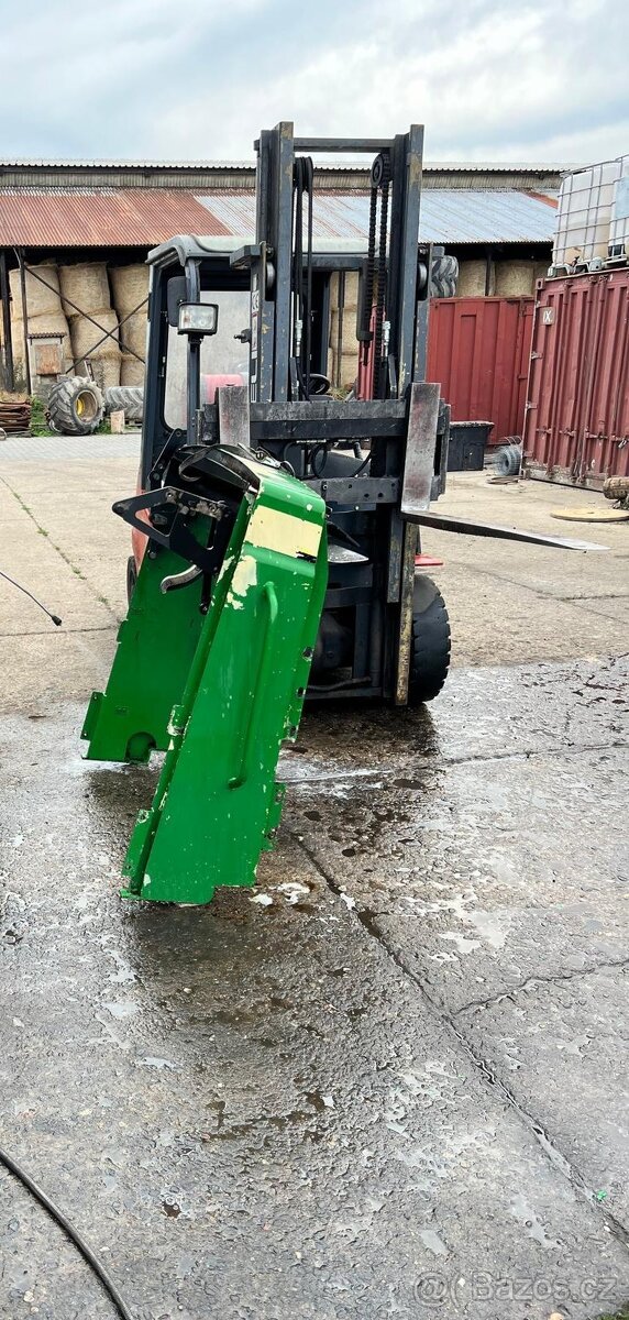 Kapoty na harvestor John Deere 1270E a John Deere 1470E - 6