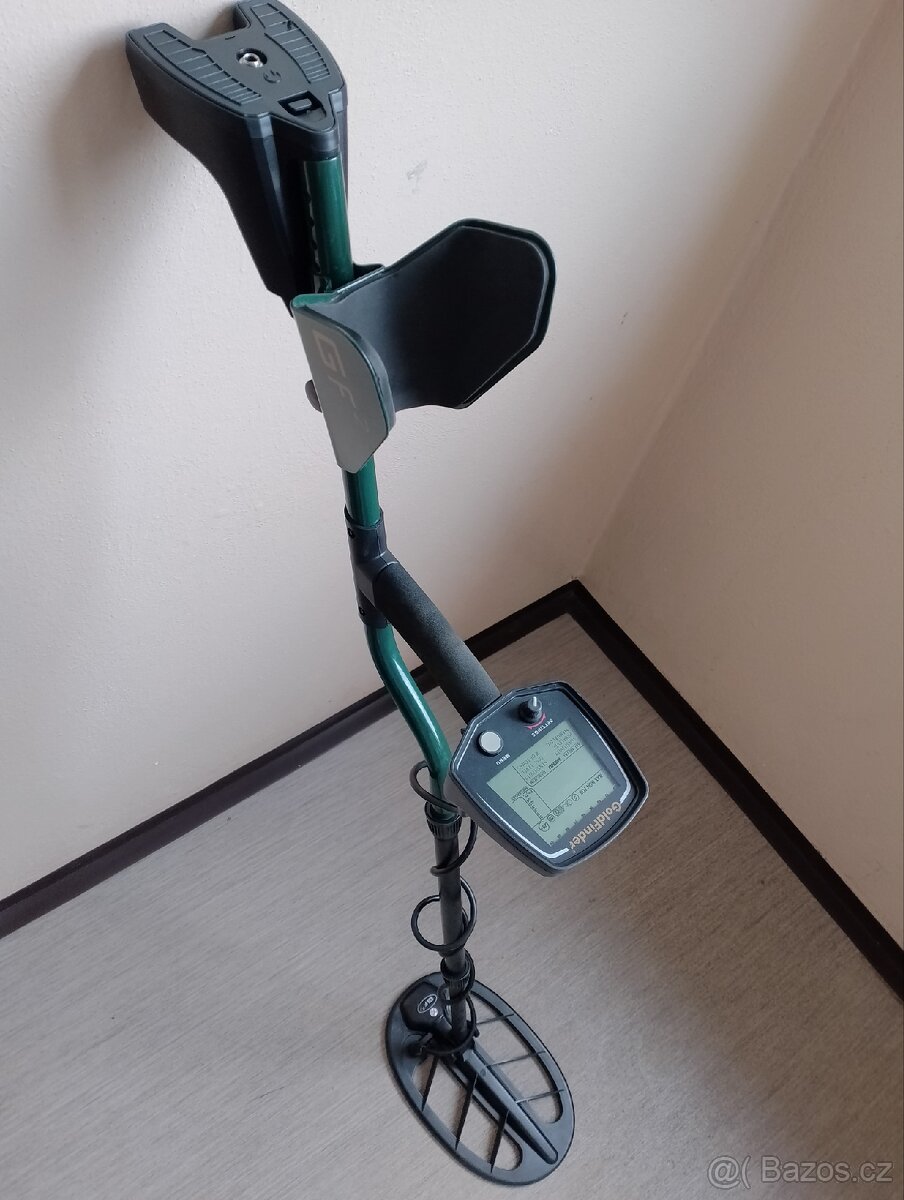 Detektor kovů gf2 - 6