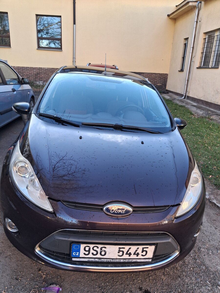 Ford fiesta - 6