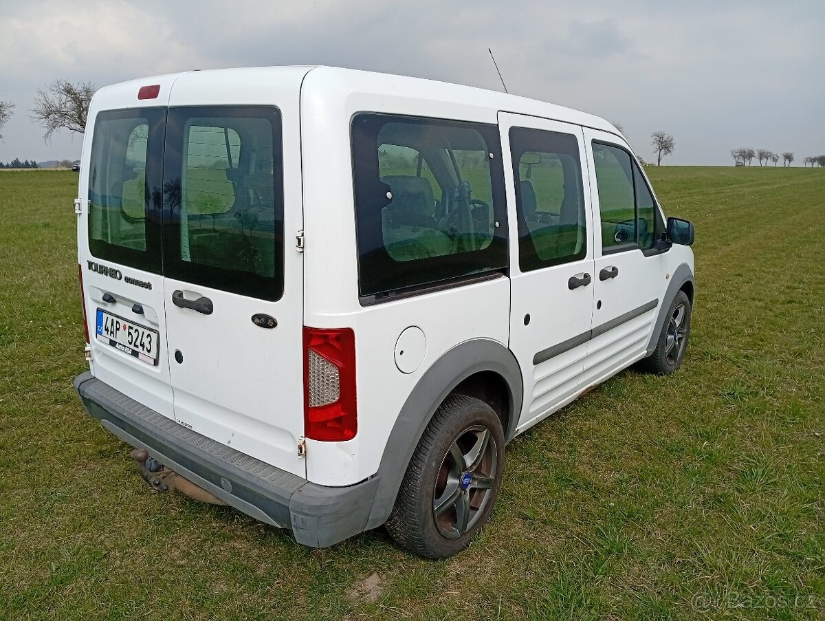 FORD CONNECT TOURNEO 1.8 TDCI 66kw 2010 - 6