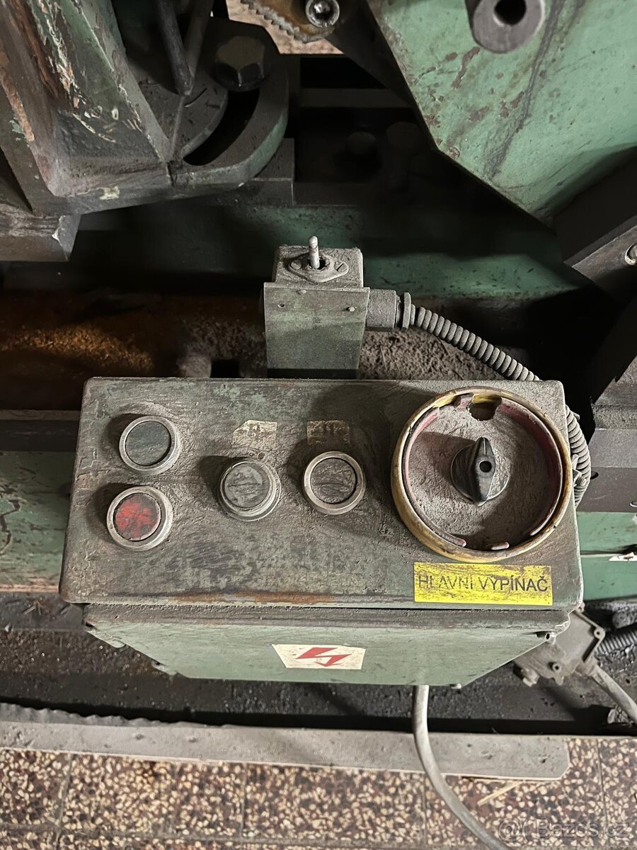 🛠️ Strojní pila na kov – KFD‑250‑02 (rok 1989, 380 V) 🛠️ - 6