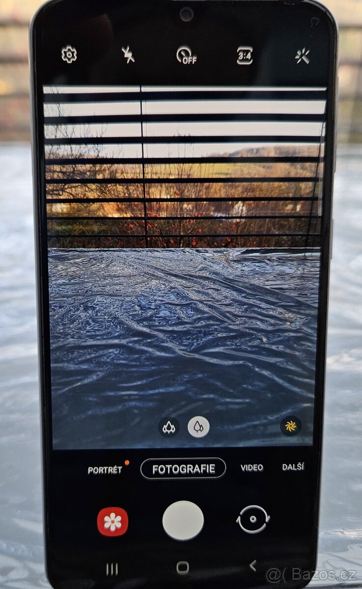 Mobilní telefon Samsung A40 / 4GB RAM / DualSim / 64GB / - 6