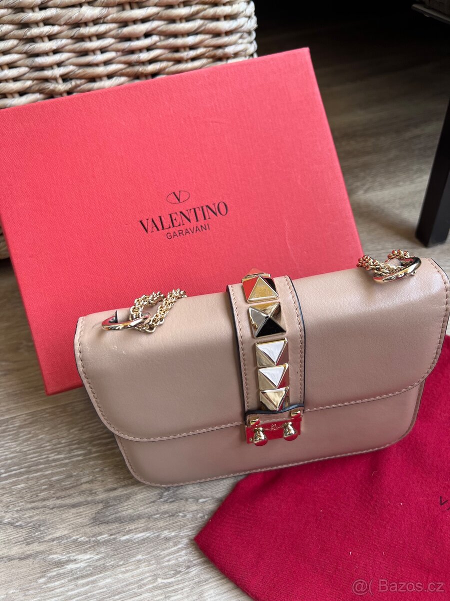 Valentino Rockstud Calfskin Chain kabelka - 6
