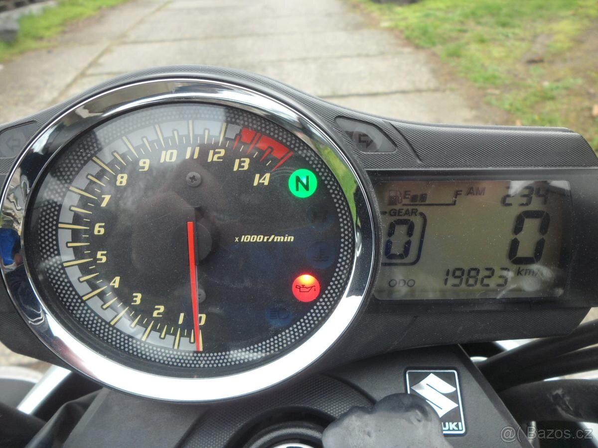 Suzuki Bandit 650 - 6