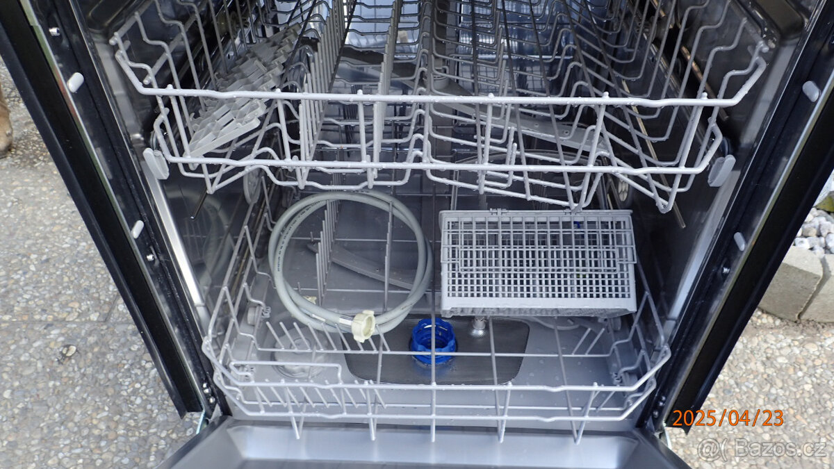 Vestavná myčka - standardní MIDEA MID60S121-CZ - 6