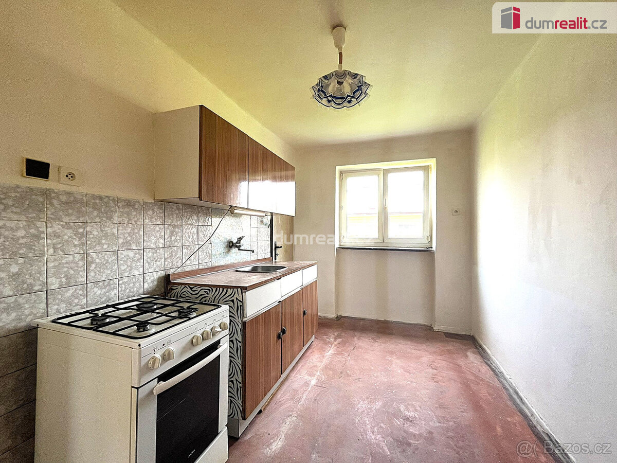 Prodej, byt 2+1, Lomnice, ul. Mánesová - 6