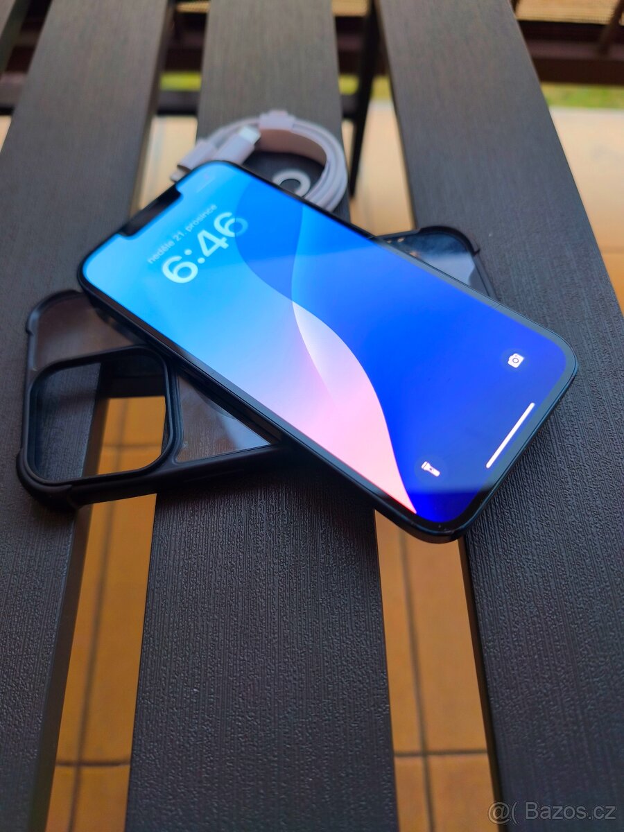 iPhone 14 - komplet balení + zdarma MagSafe PanzerGlass kryt - 6