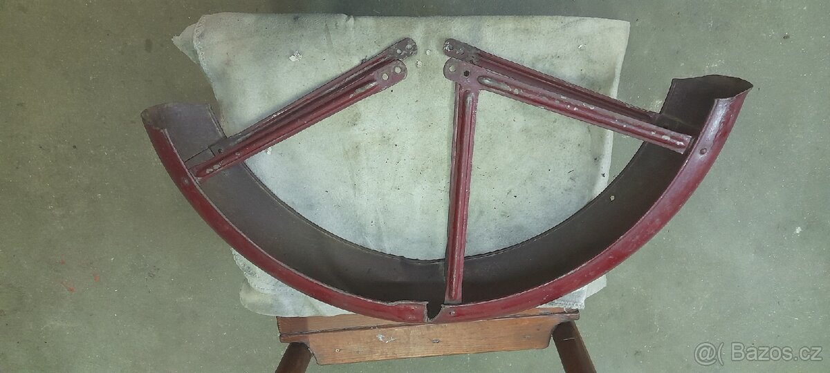 Jawa pérák přední blatník - 6