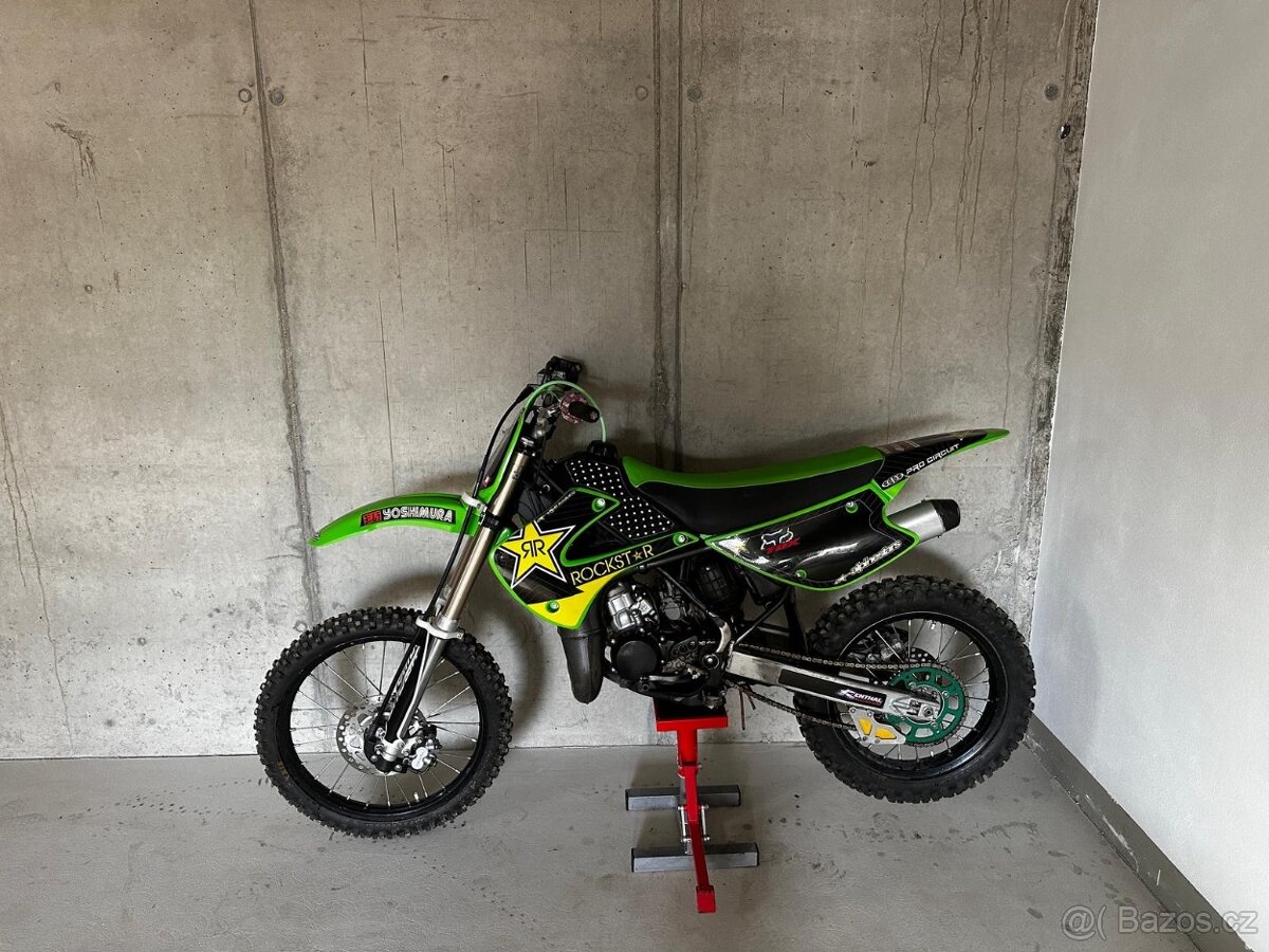 Kawasaki KX 85 - 6