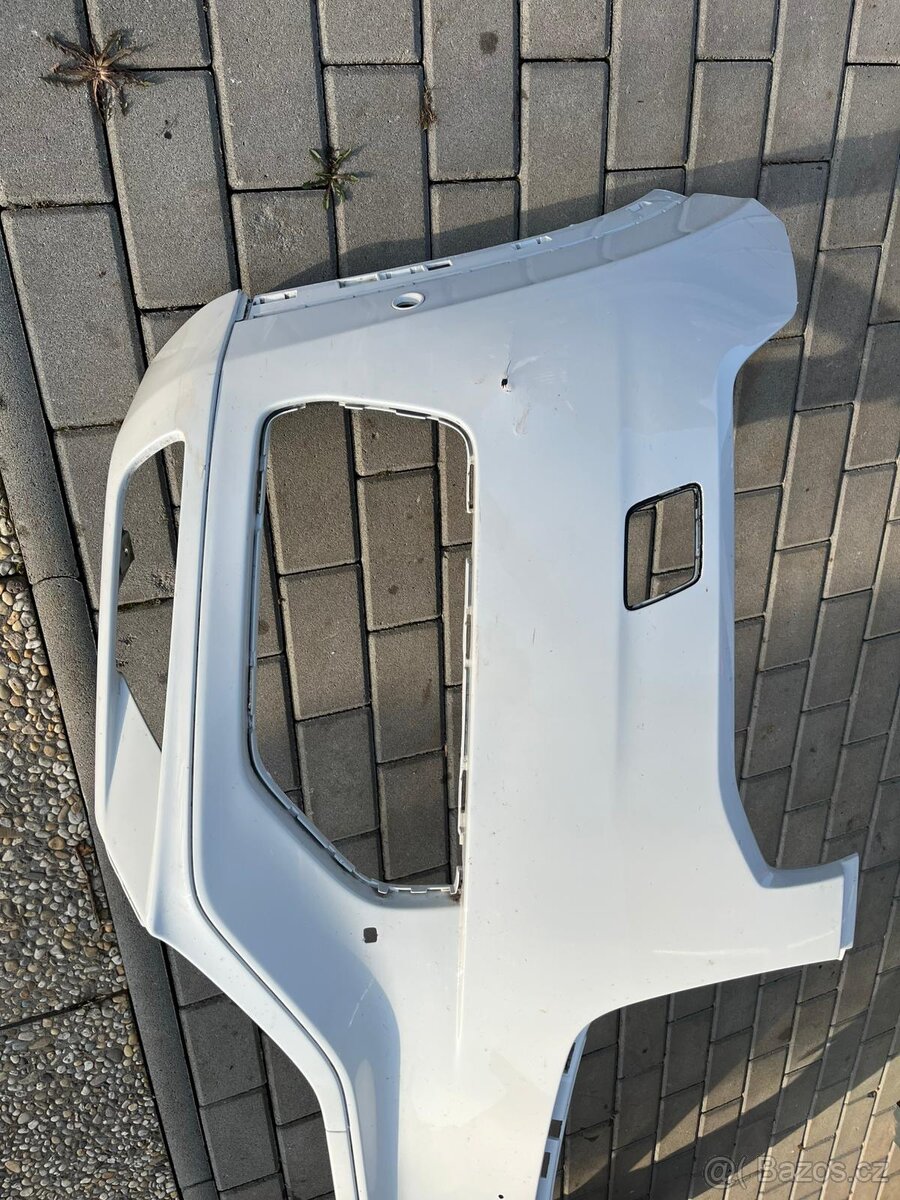 Přední nárazník Volbo XC90 R design - 6