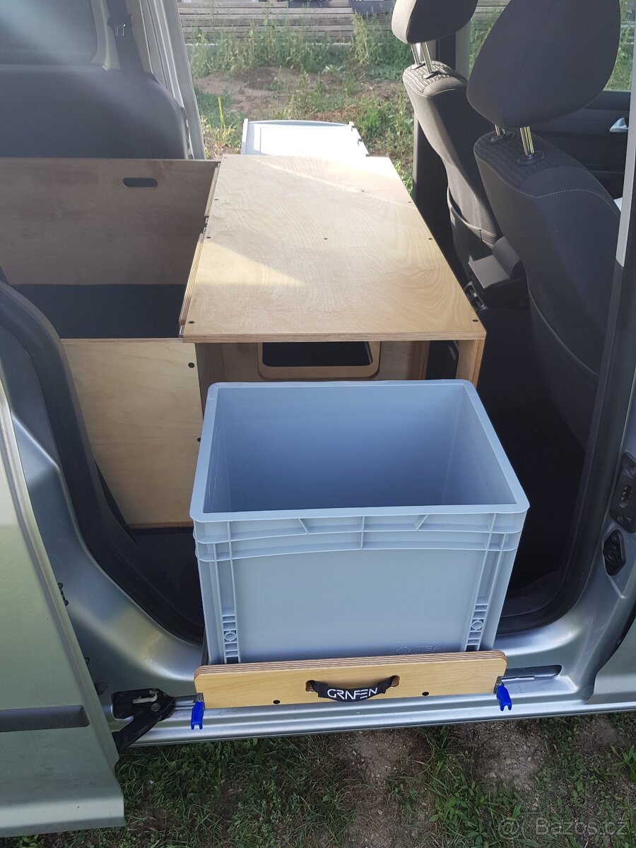 Obytná vestavba, camping box VW Caddy Maxi - 6
