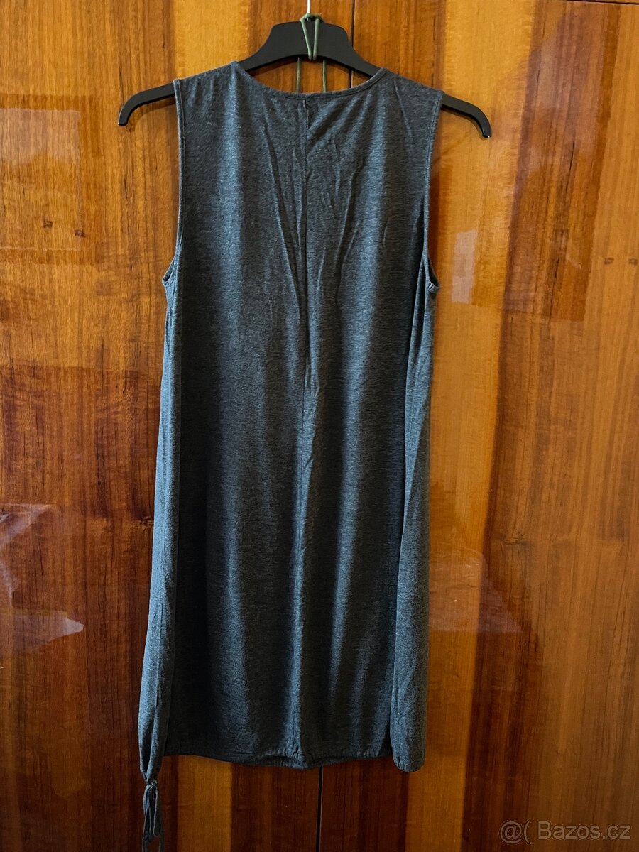 Různé šaty - 6
