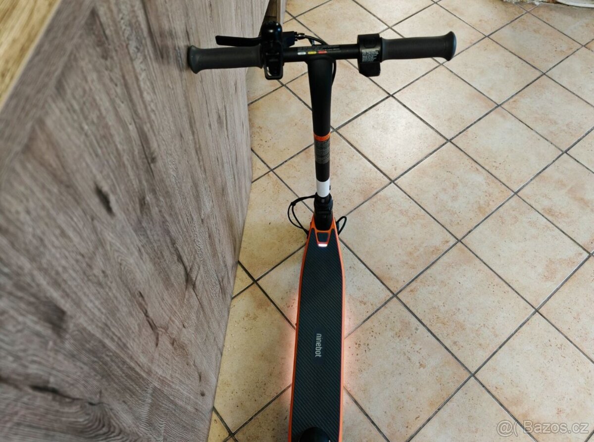 Dětská elektrokoloběžka eKickScooter ZING C2 - 6