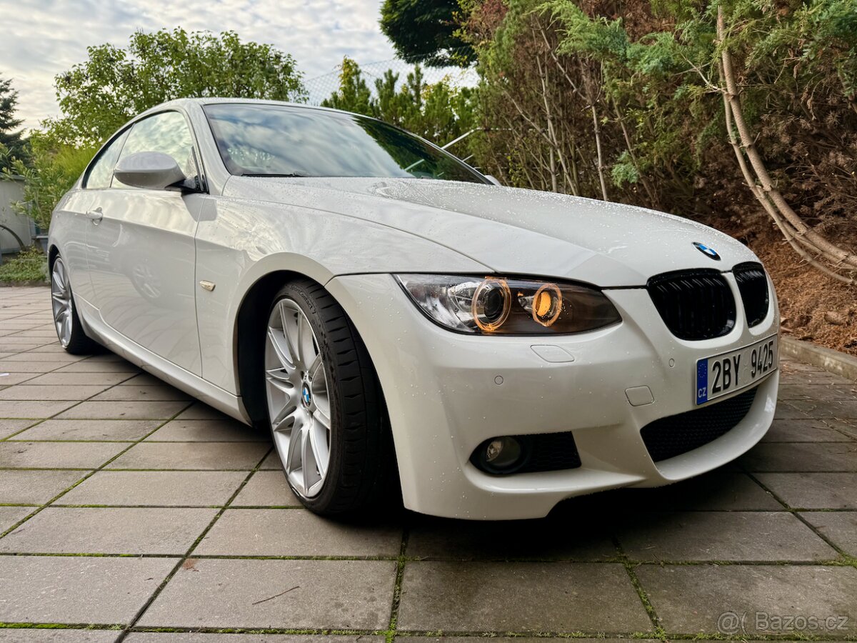 BMW 335i e92: man.,RWD,MPaket,generální servis,DPH,faktury - 6