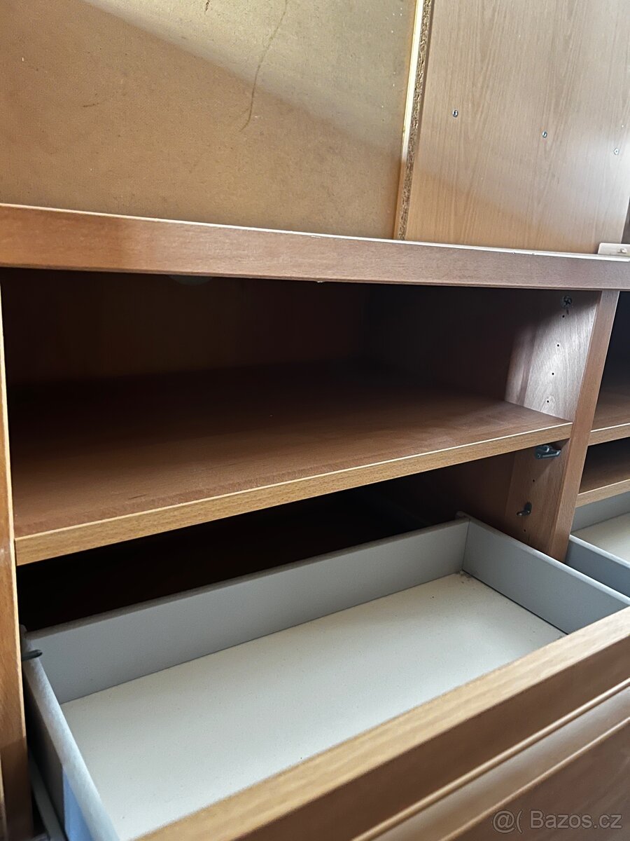 Televizní stolek - 6