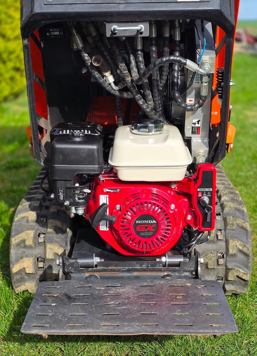 Samonakládací pásový minidumper - 6