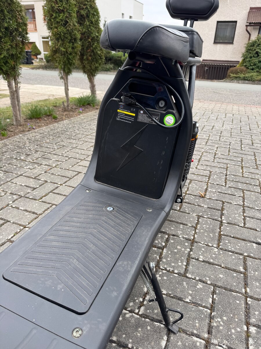 Elektrokoloběžka - 6
