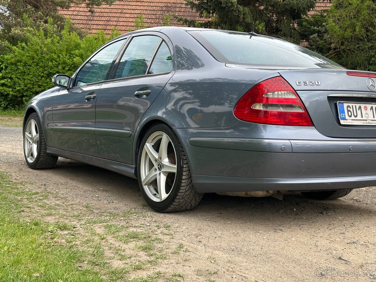 Mercedes W211 - 6