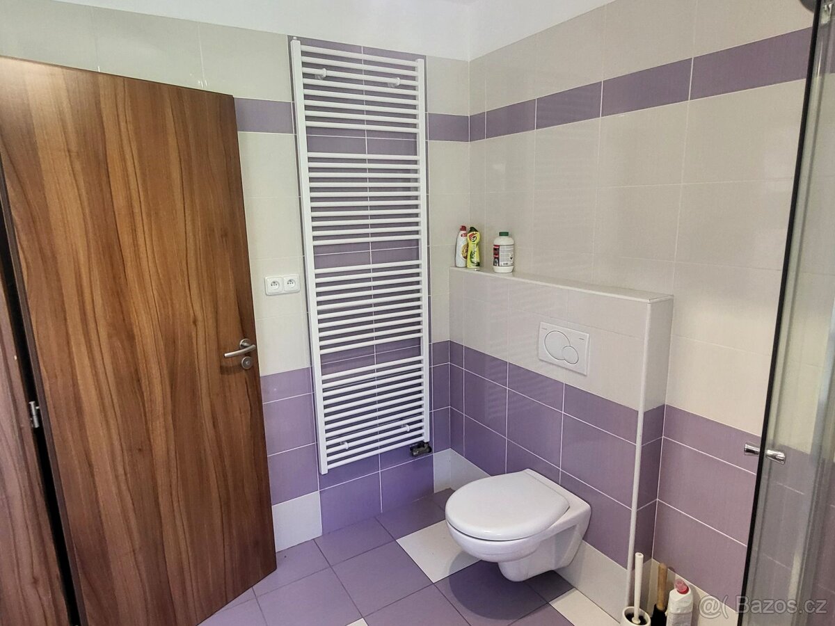 Dům 5+kk – Praha, Řeporyje – další