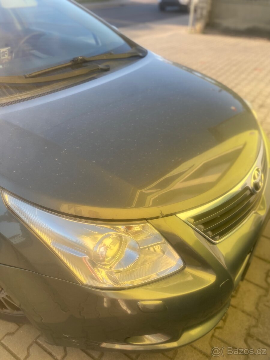Avensis - 6