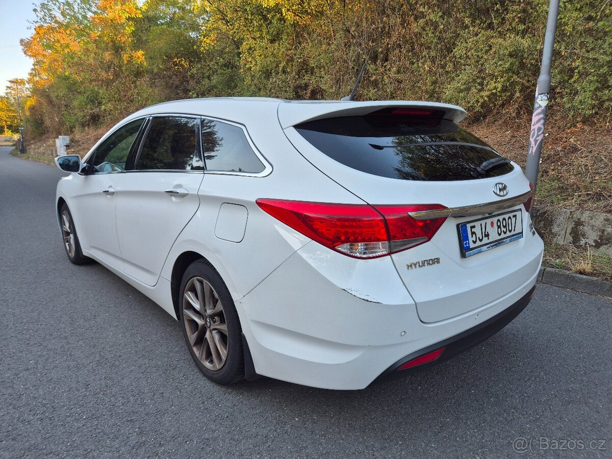 Hyundai i40 1.7 CRDi 100 kW 2015 - 6