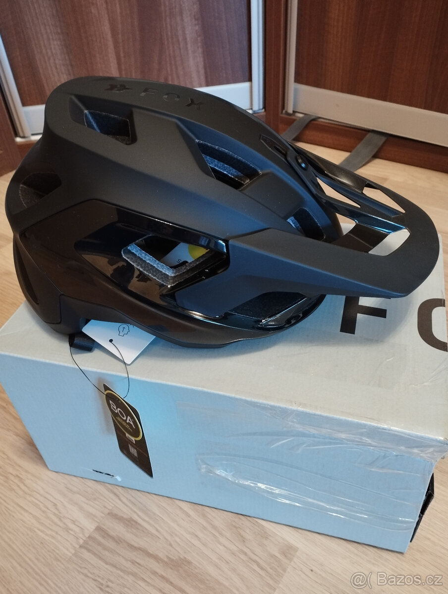 Nová Helma Fox Speedframe Pro MIPS L black - 6